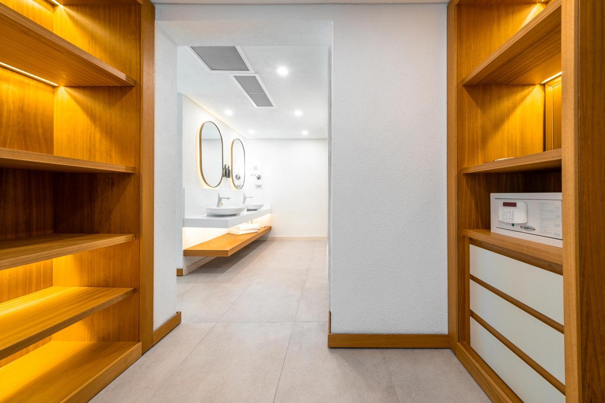 The Norm Collection Door'A Bodrum Torba Phòng bức ảnh
