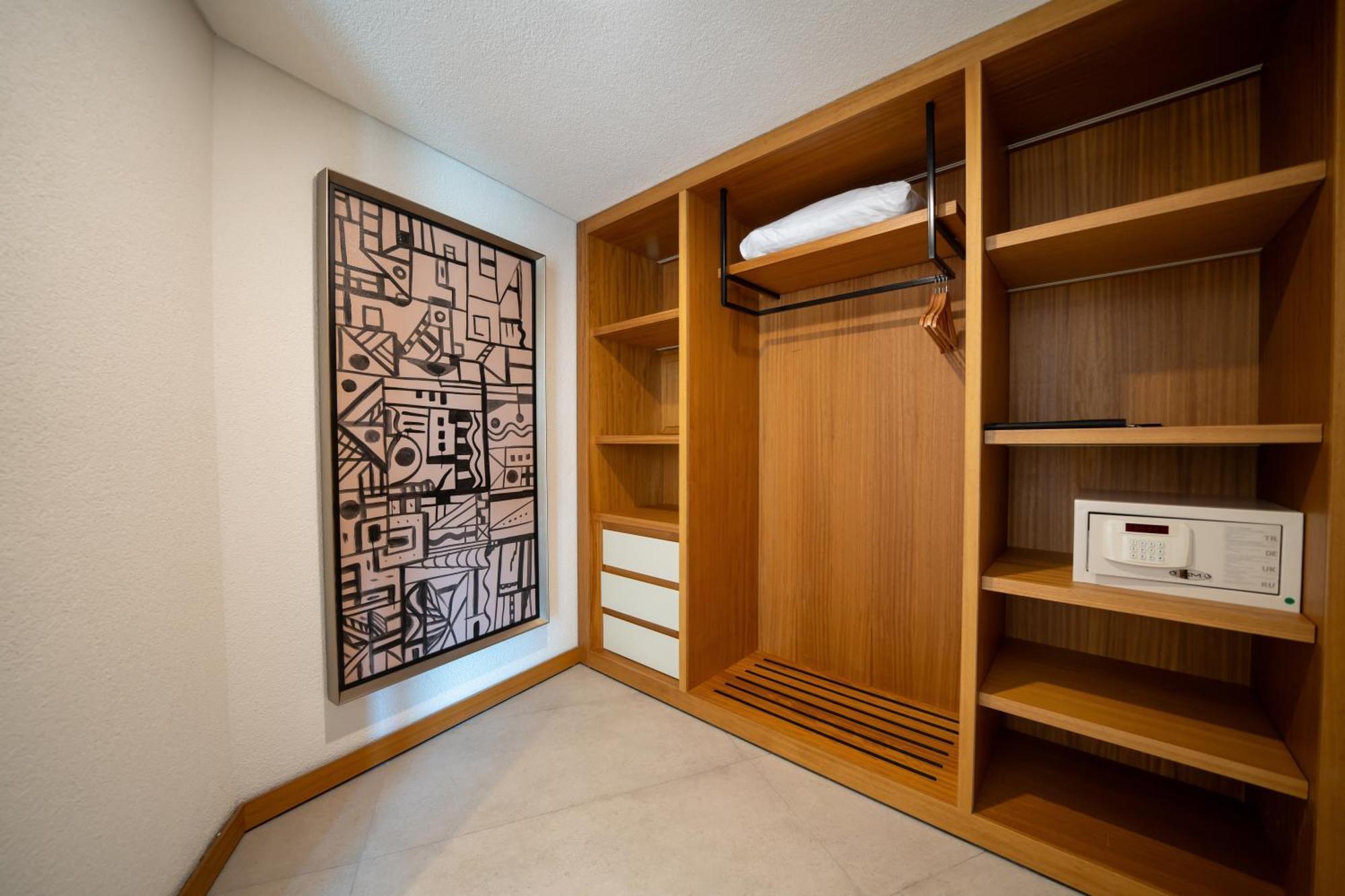 The Norm Collection Door'A Bodrum Torba Phòng bức ảnh